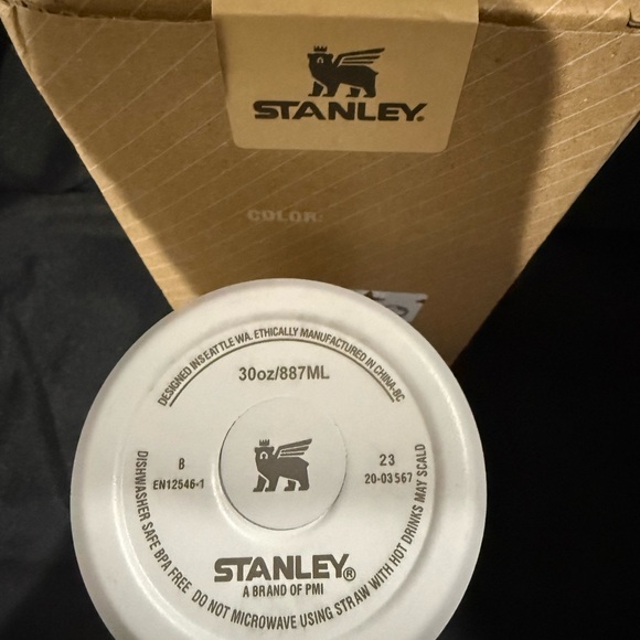New Stanley 30oz White Tumbler with Stunning LColorfulV Pattern - Picture 7 of 9